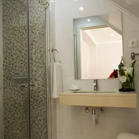 Ferhouse Dreams Pátria Nazaré