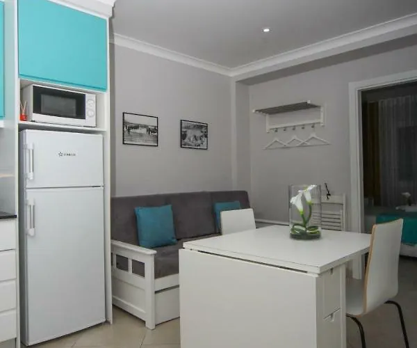 Ferhouse Dreams Patria アパート ナザレ